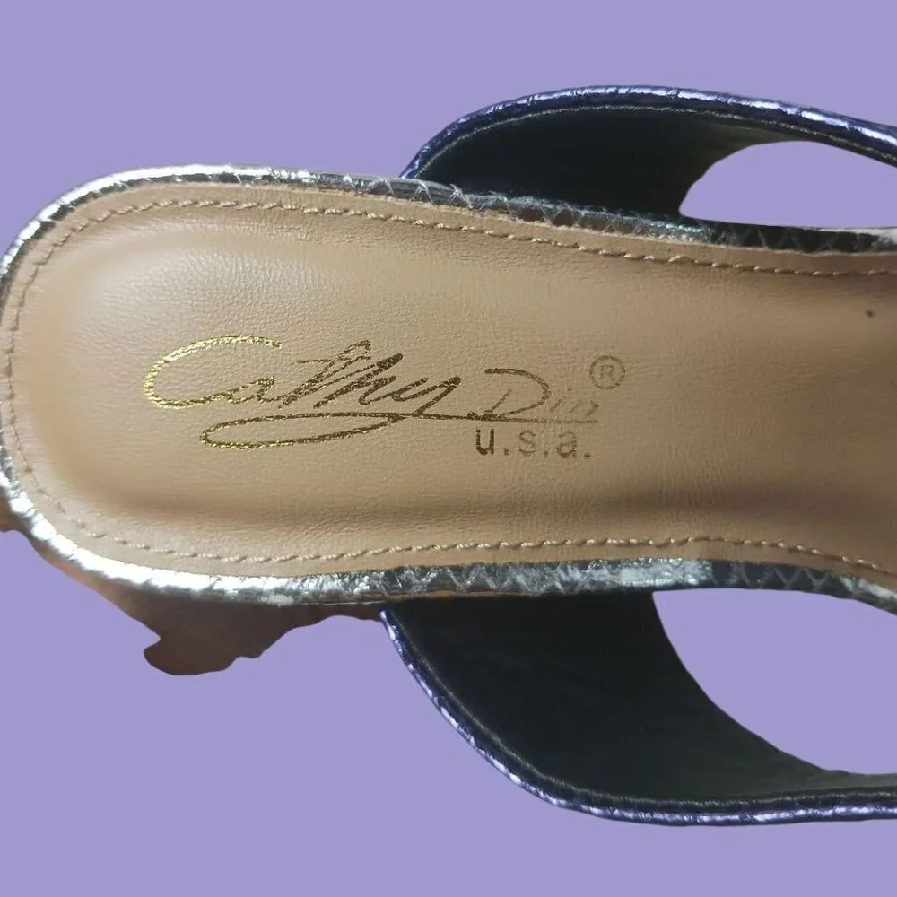 Cathy Din Faux Snake Skin Print Sandals Womens Metallics Purple Gold  Sz 6.5